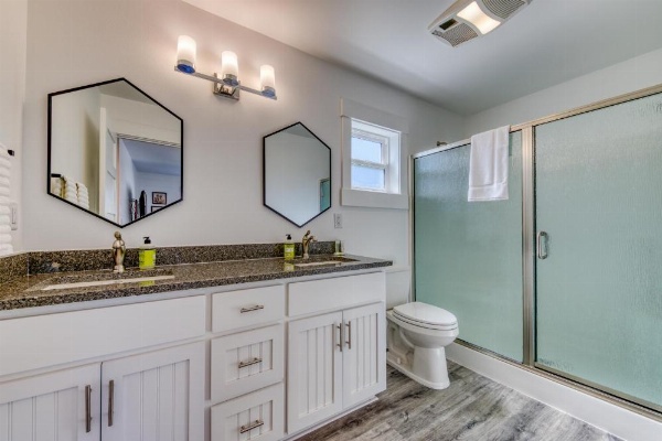 Twin Rocks Beach Retreat image 14