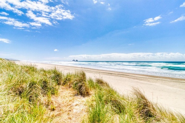 Twin Rocks Beach Retreat image 28